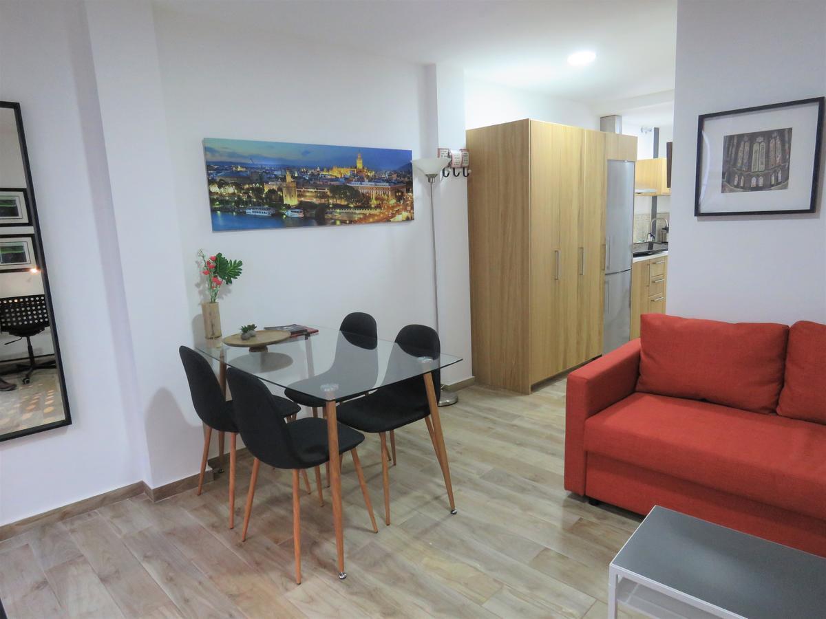 Living Sevilla Apartments Hercules — Photos 3