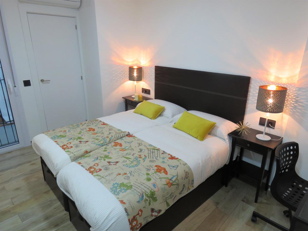 Living Sevilla Apartments Hercules — Photos 1